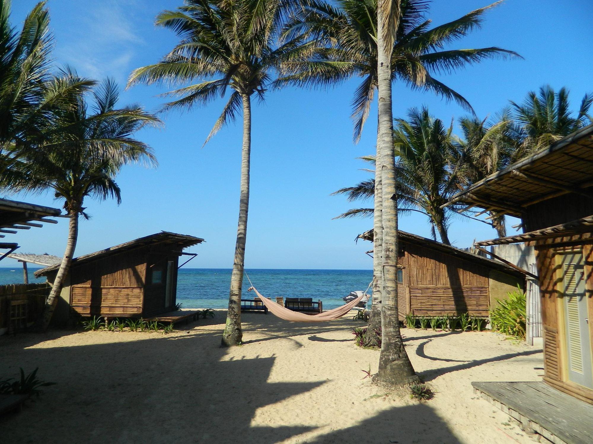 Mangoriders Beach Club Caticlan Exterior photo